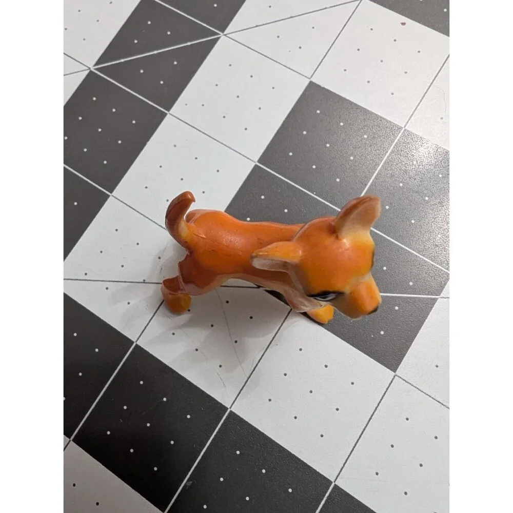 Orange‎ Brown Chihuahua mini hard plastic dog MCM 2 in x 3 inch roung black eyes